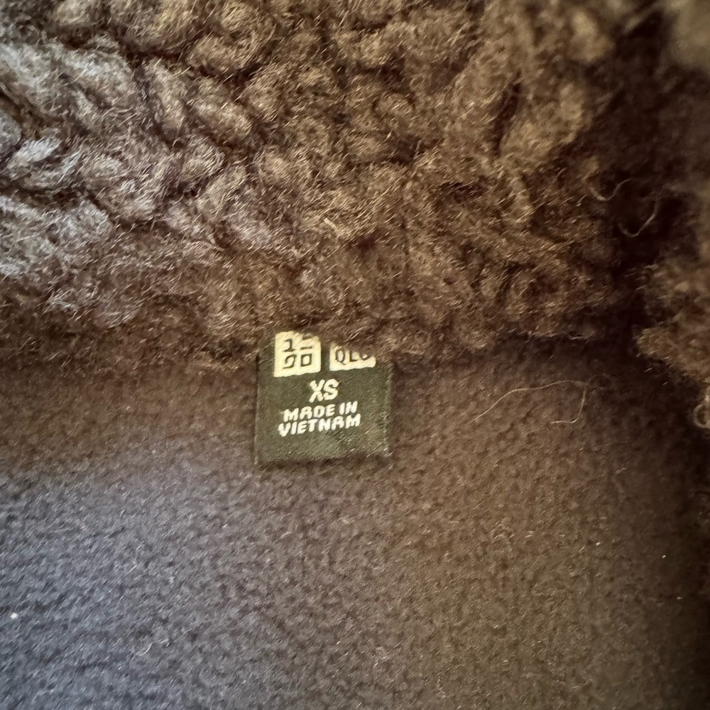 Uniqlo | Pile-Lined Fleece Tailored Coat | XS | Black (Teddy Coat) - Picture 2 of 3